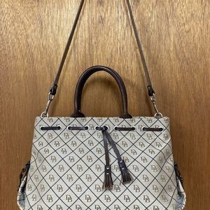 Dooney & Bourke
